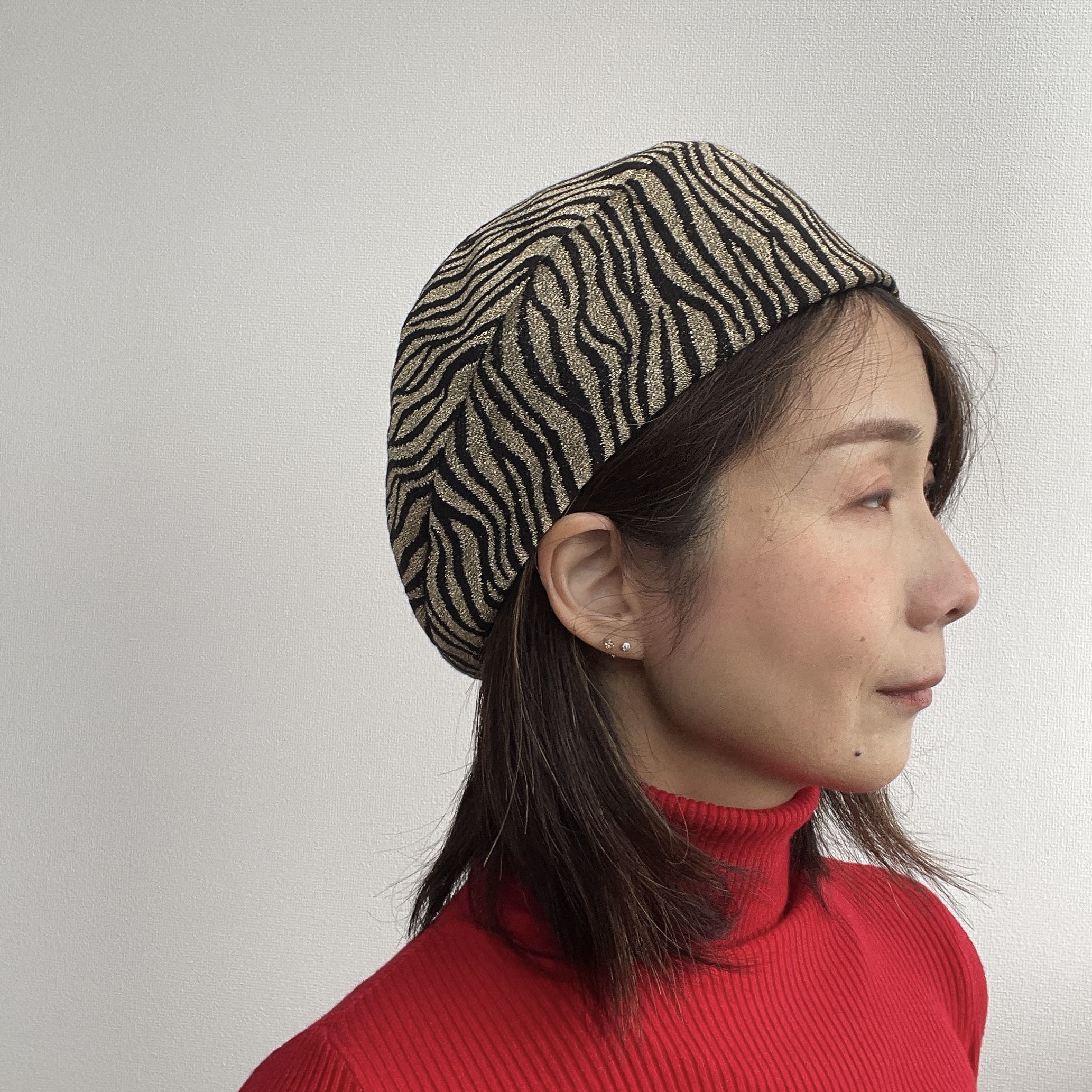 きらめくゼブラのベレー帽 ー大人の遊び心をそっと添えて